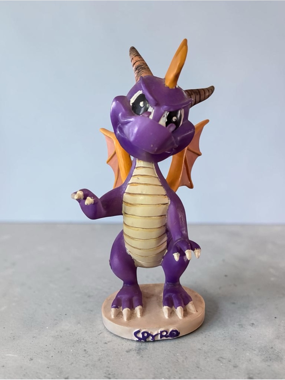 Rare Vintage 2002 ‘Spyro the Dragon’ Promotional Ceramic Bobblehead